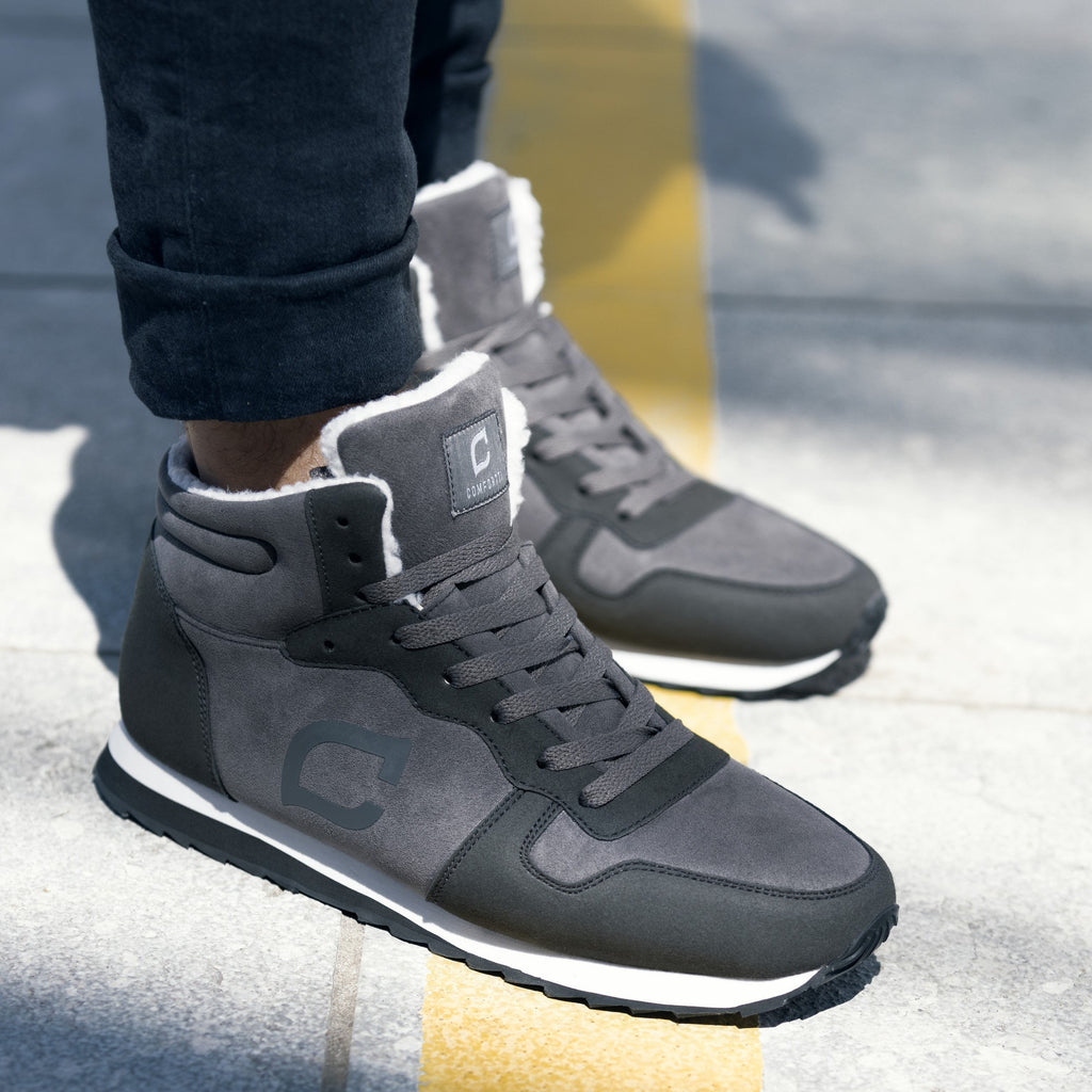 Men's Warm-Lined Winter Shoes – Slip-Resistant High-Top Trainers