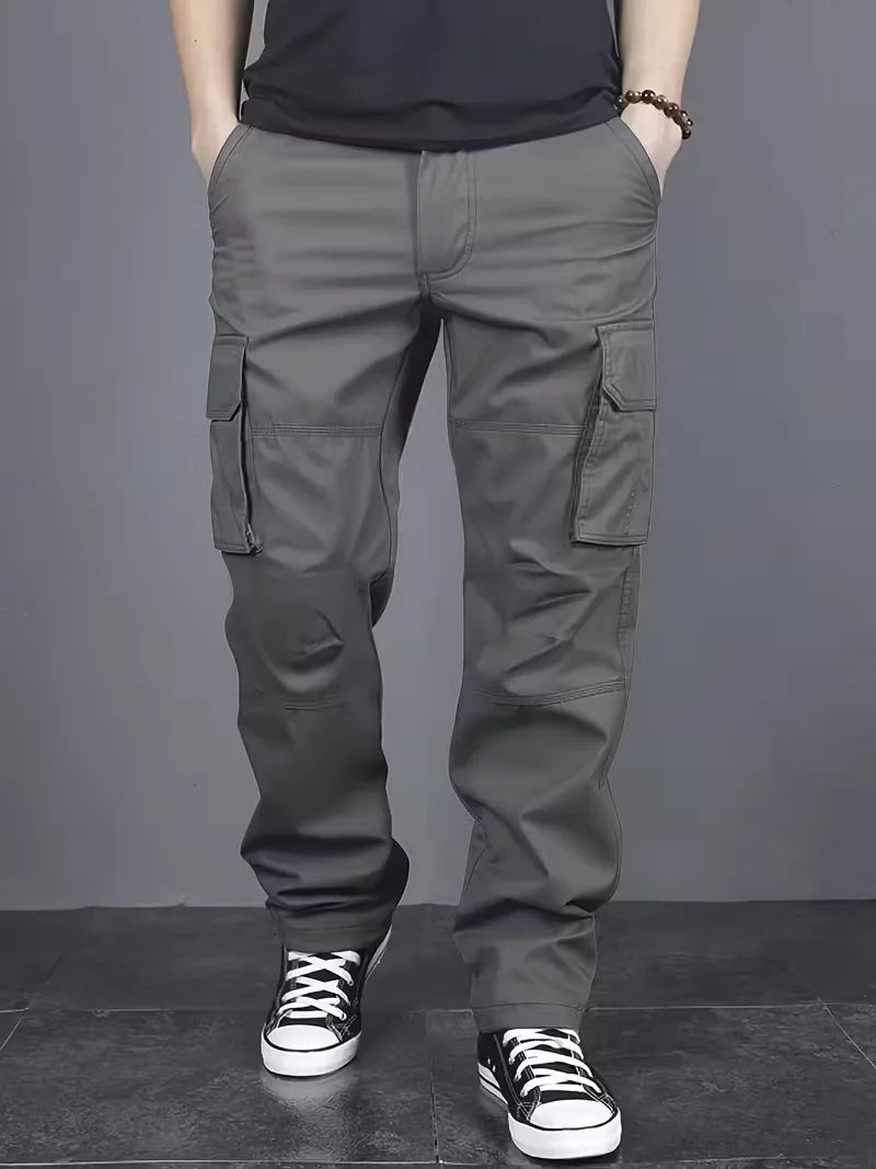 Men's Straight-Leg Cargo Trousers in Black