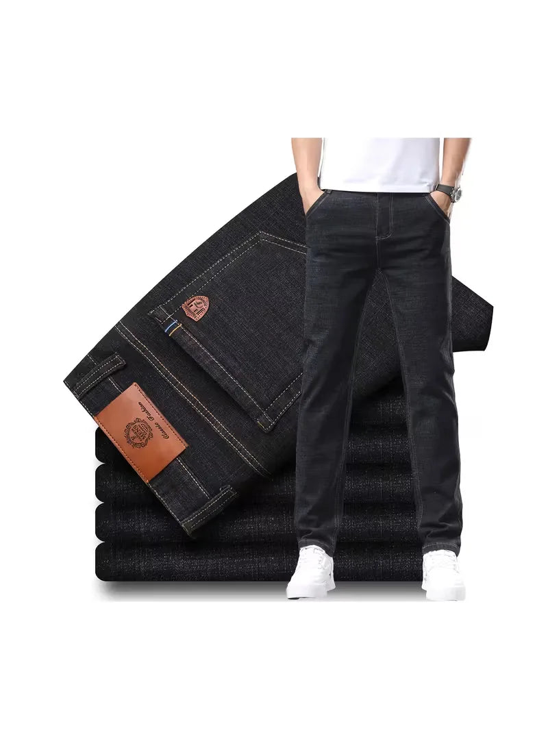 Men's Straight-Leg Jeans with Contrast Stitching