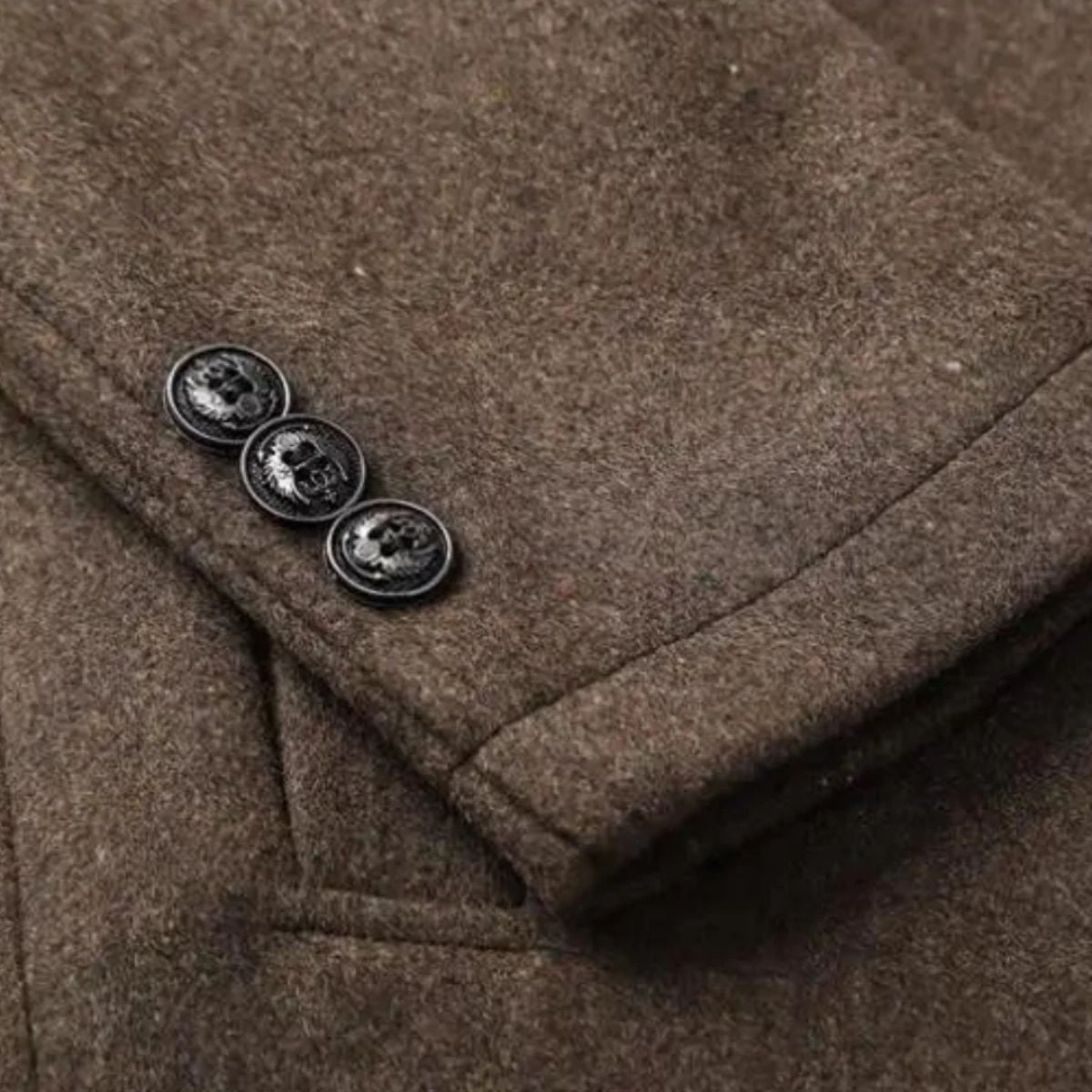 Men's Classic Wool-Blend Overcoat – Structured Collar, Button Front