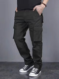 Men's Straight-Leg Cargo Trousers in Black