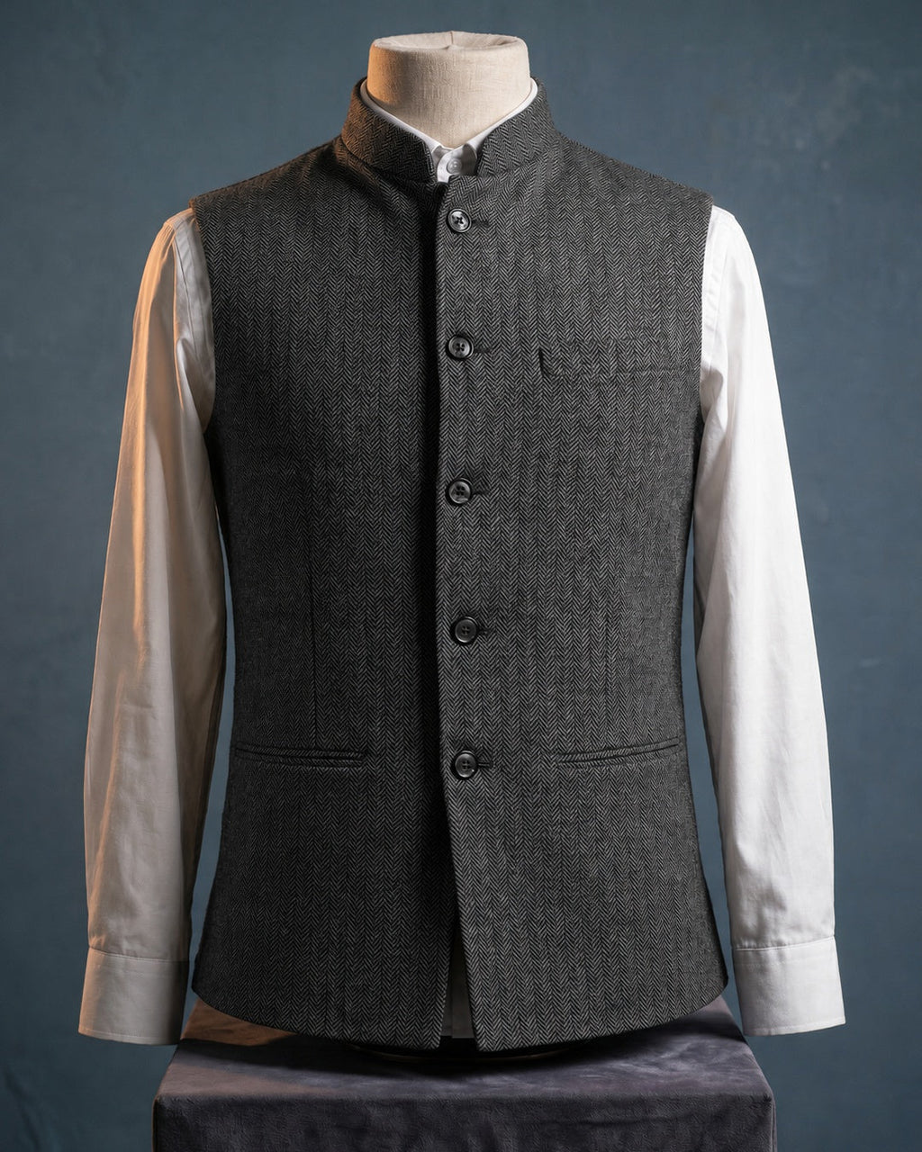 Men's Mandarin-Collar Waistcoat – Four-Button Front