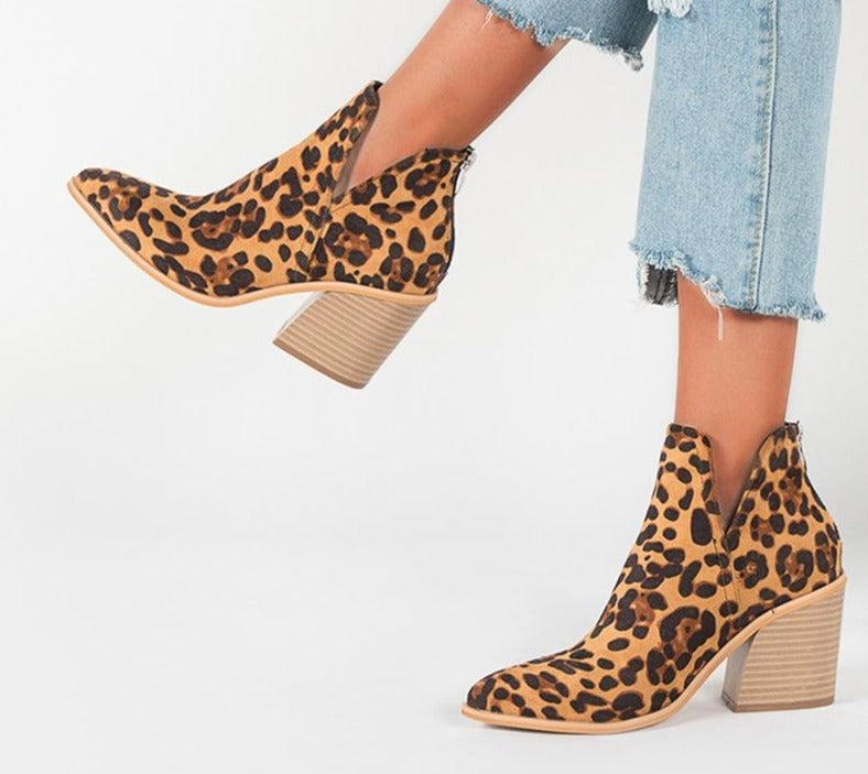 Omen's Heeled Cowboy Ankle Boots – Printed Block-Heel Western Style