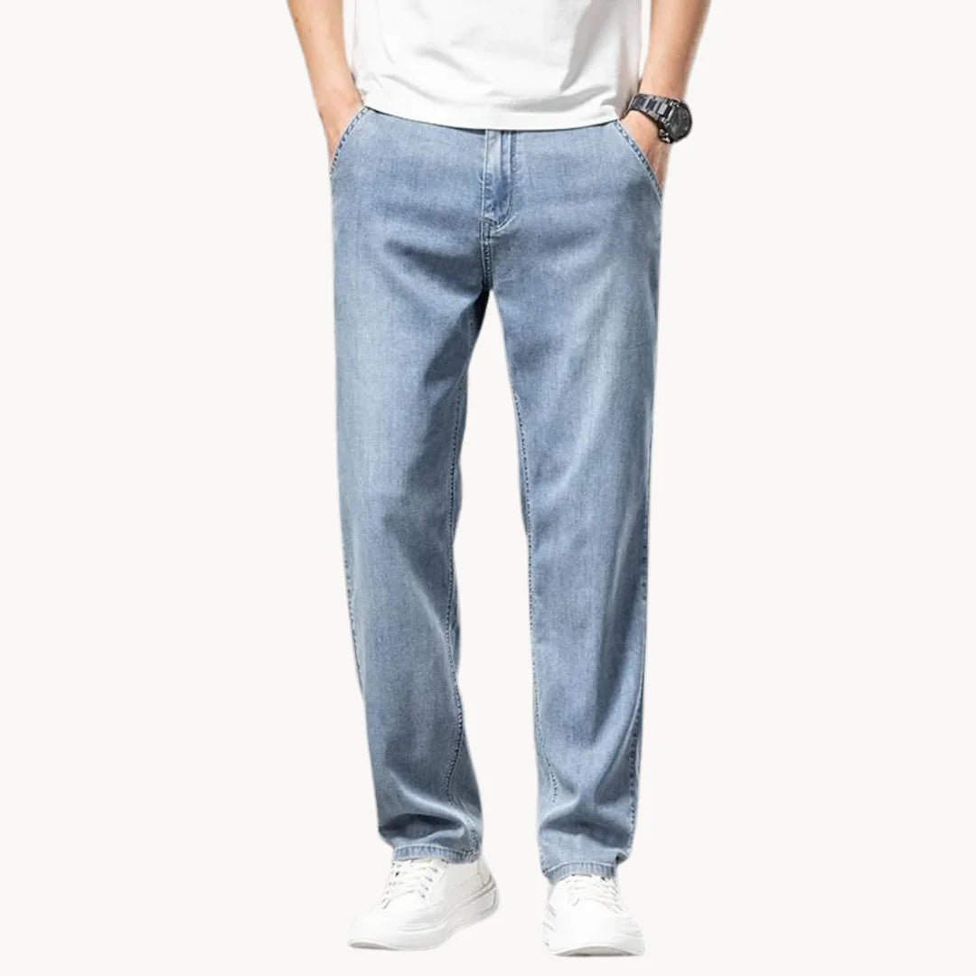 Men's Lightweight Straight-Leg Jeans