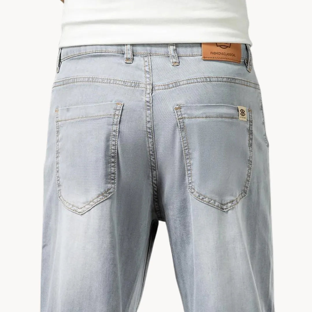 Men's Lightweight Straight-Leg Jeans