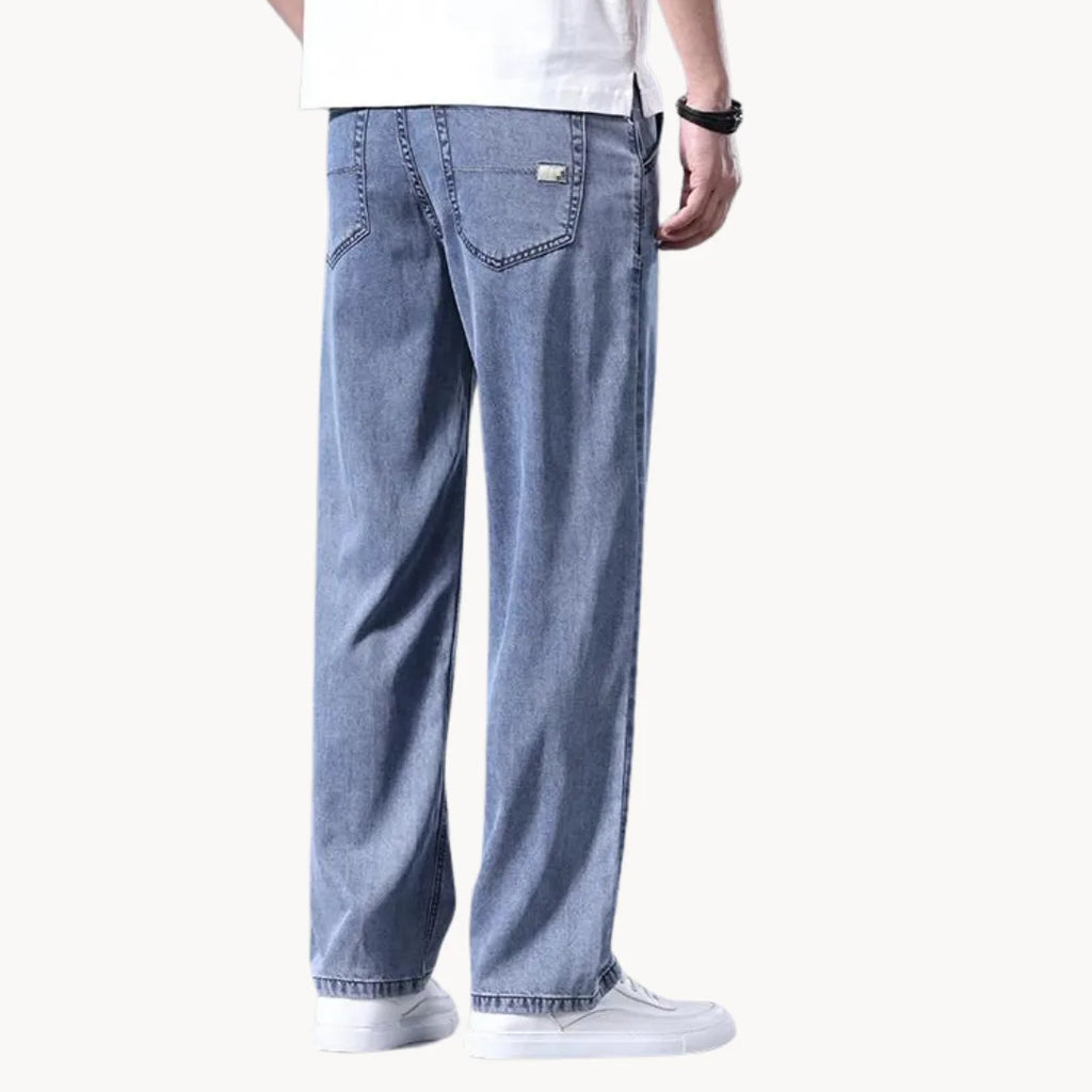 Men's Regular-Fit Straight Jeans