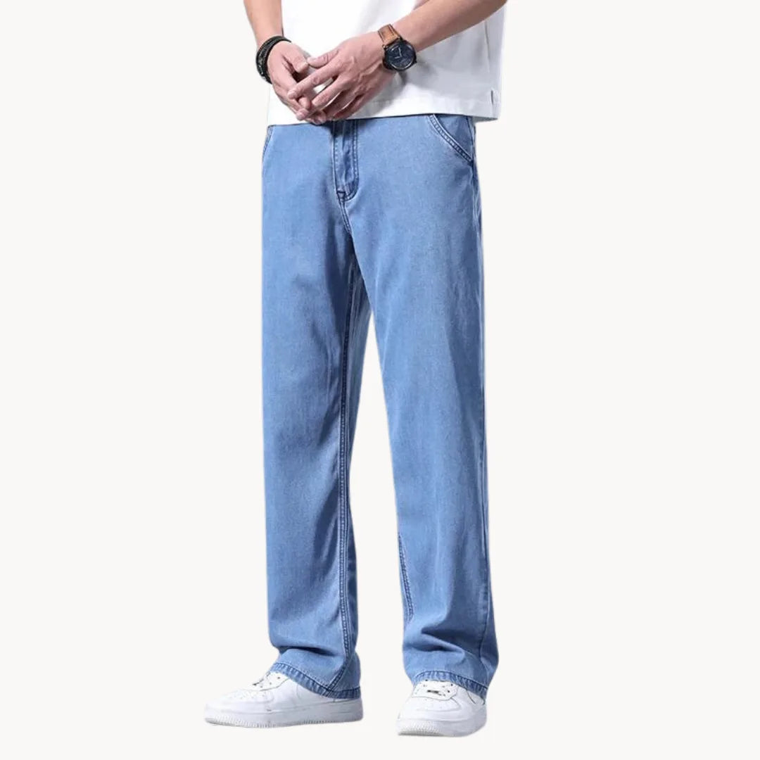 Men's Regular-Fit Straight Jeans