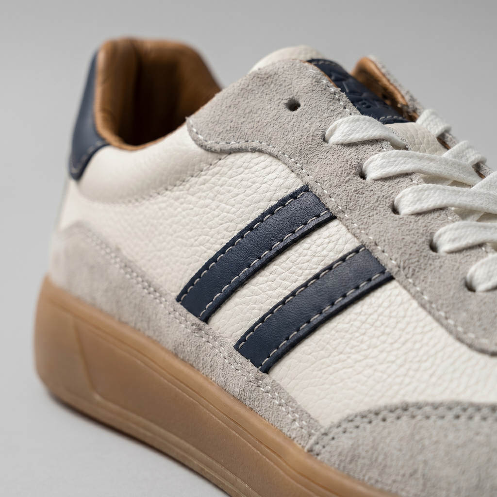 Men's Retro Lace-Up Trainers – Cushioned, Breathable Mesh Panels