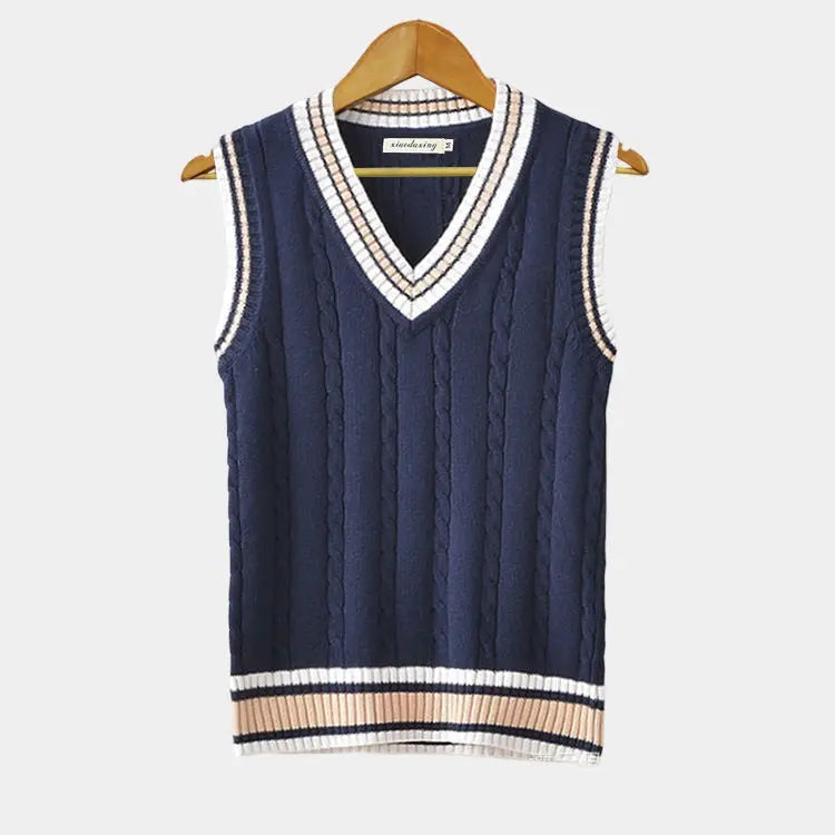 Men's V-Neck Cable Knit Slipover