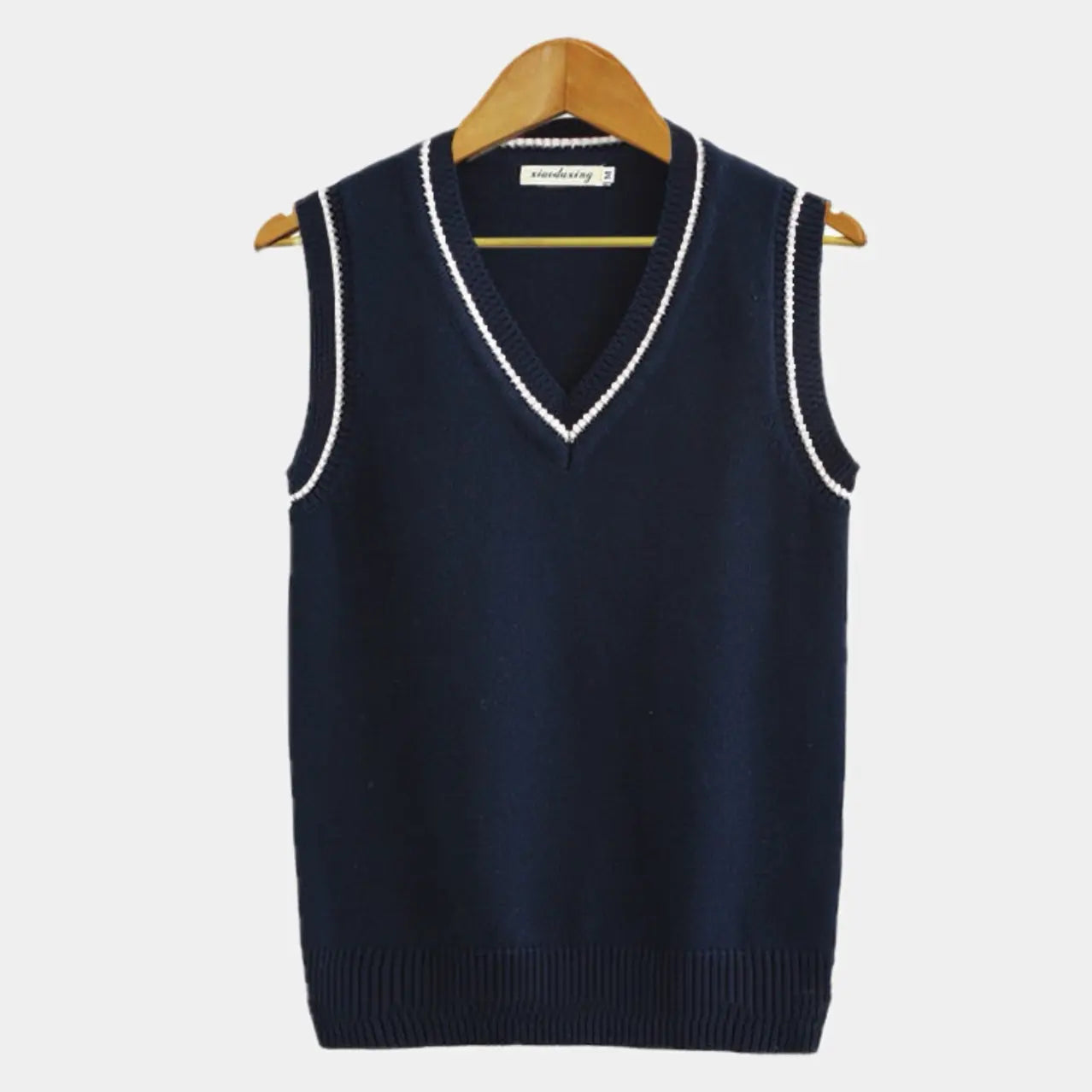 Men's V-Neck Cable Knit Slipover