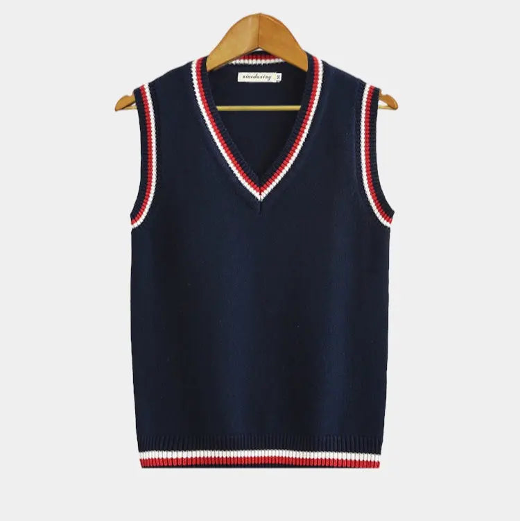 Men's V-Neck Cable Knit Slipover