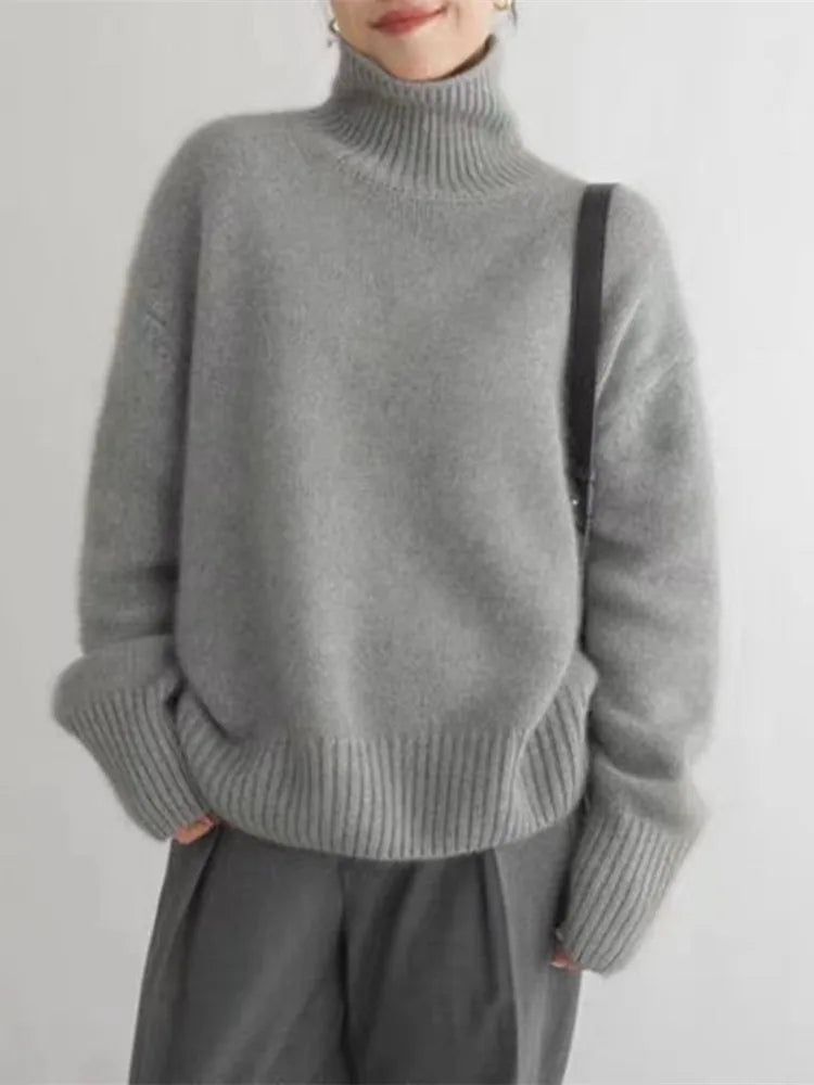 Women's Turtleneck Jumper – Beige