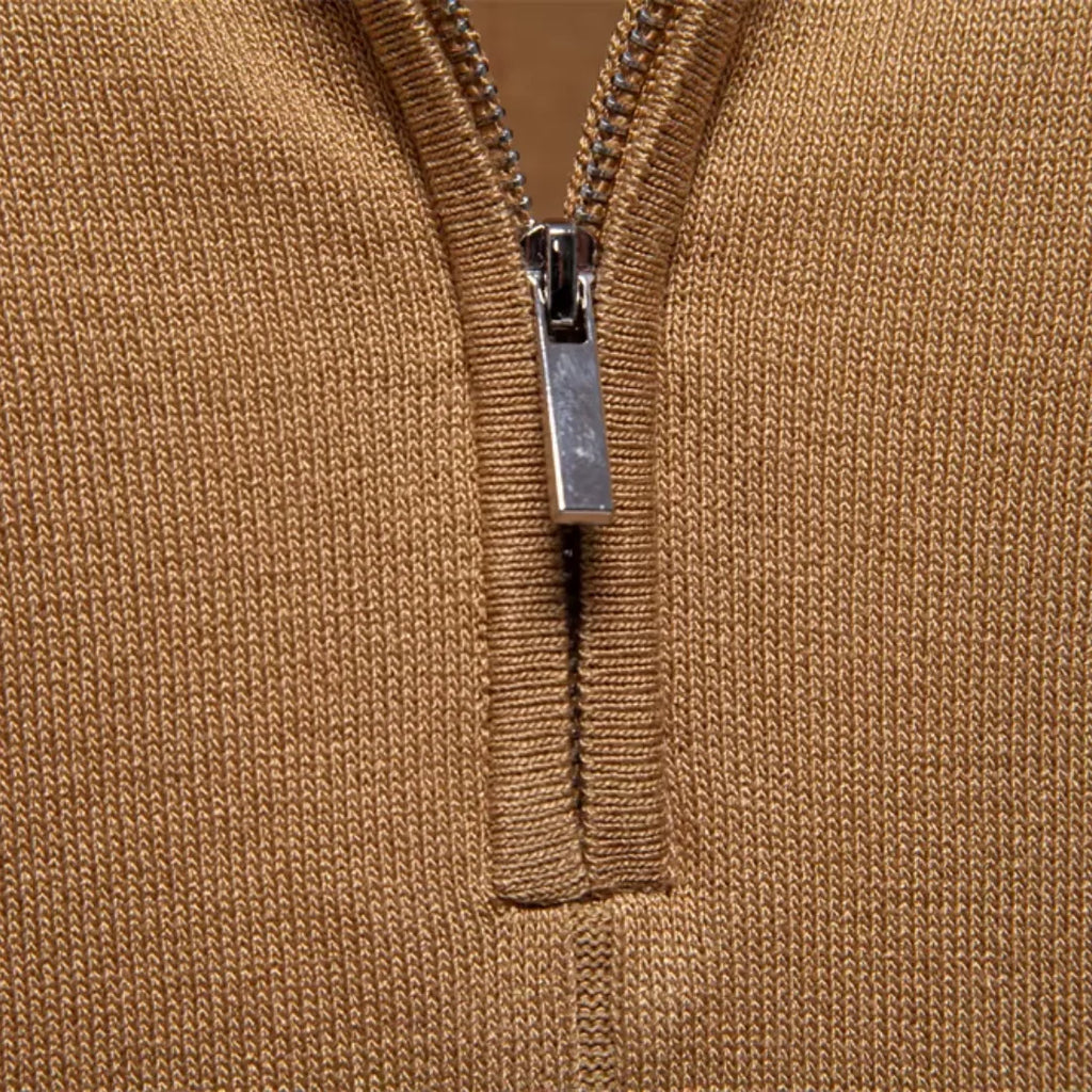 Men's Zip-neck Knitted Polo Shirt with short zip and classic collar