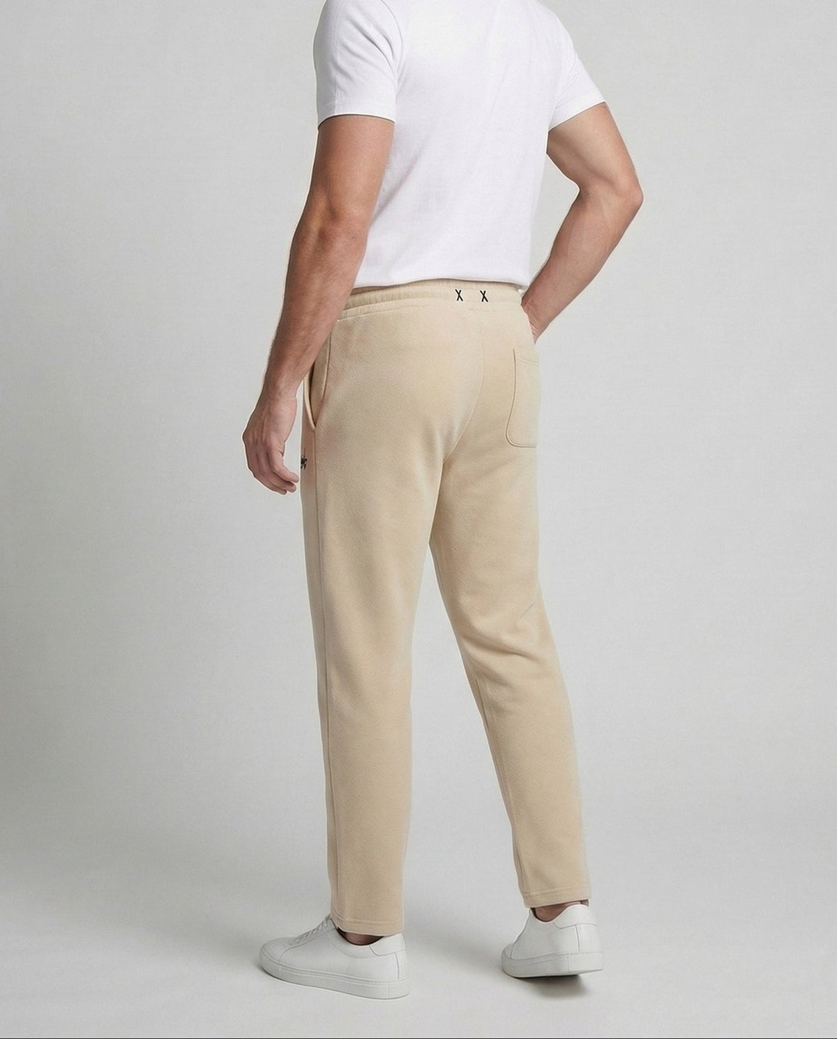 Men's Straight-Leg Sweatpants with Drawstring Waist