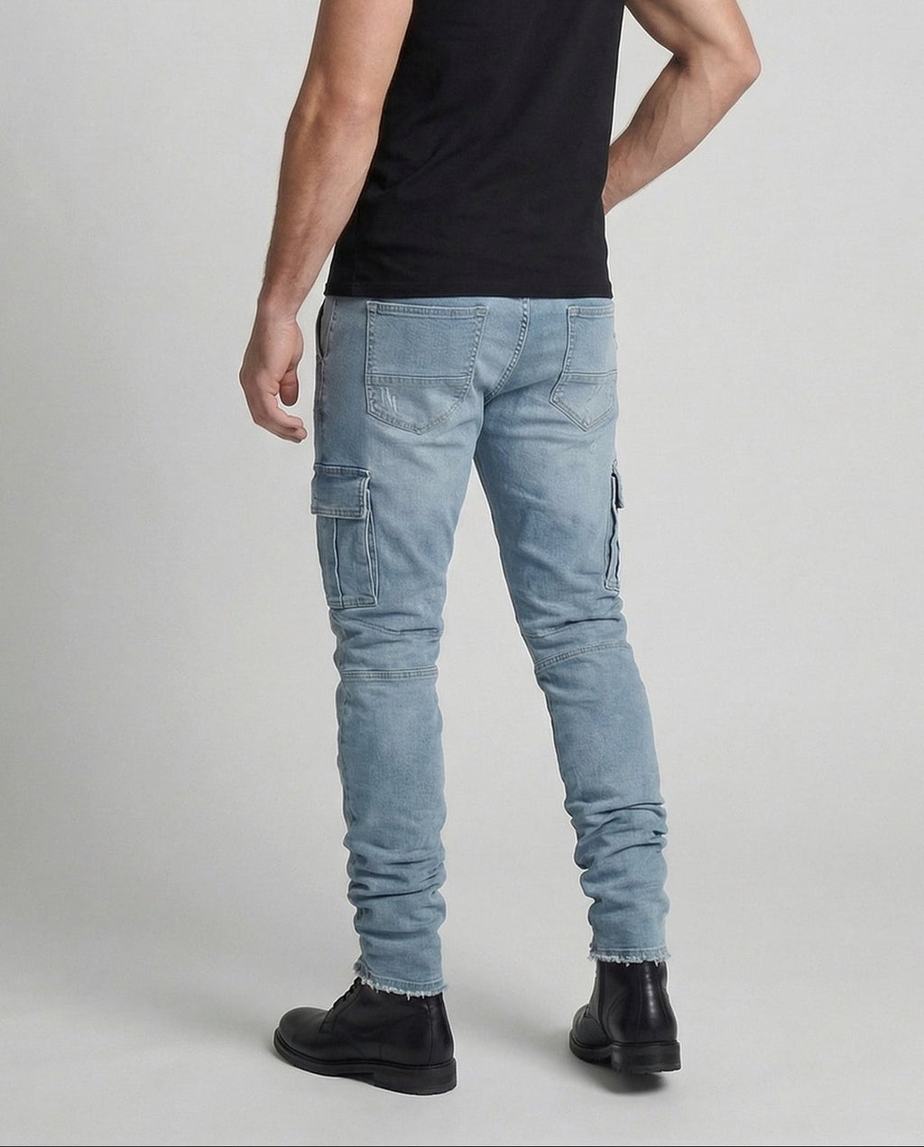 Men's Slim Fit Cargo Jeans with Flap Pockets and Frayed Hems