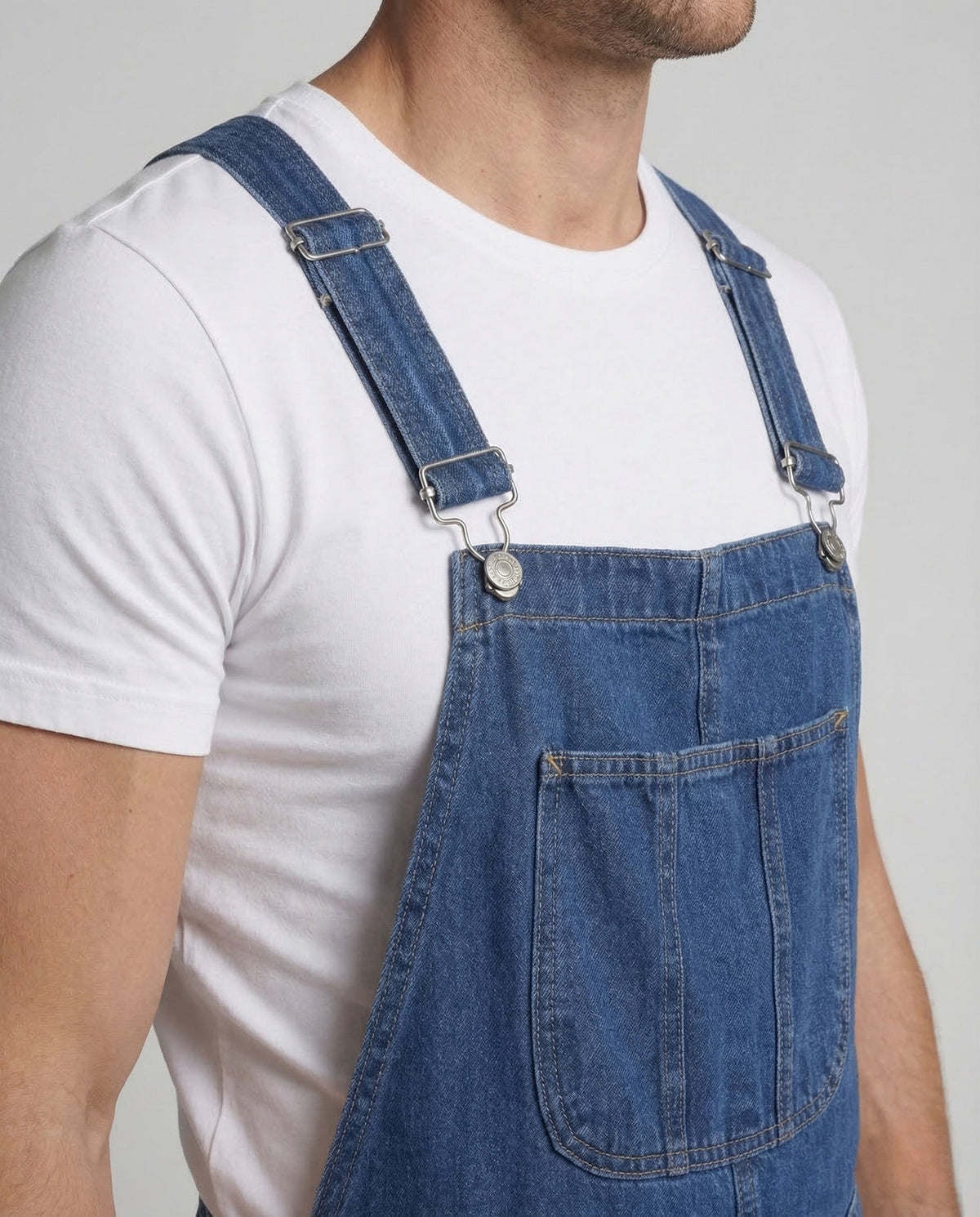 Men's Relaxed Denim Dungarees with Adjustable Straps and Bib Pocket