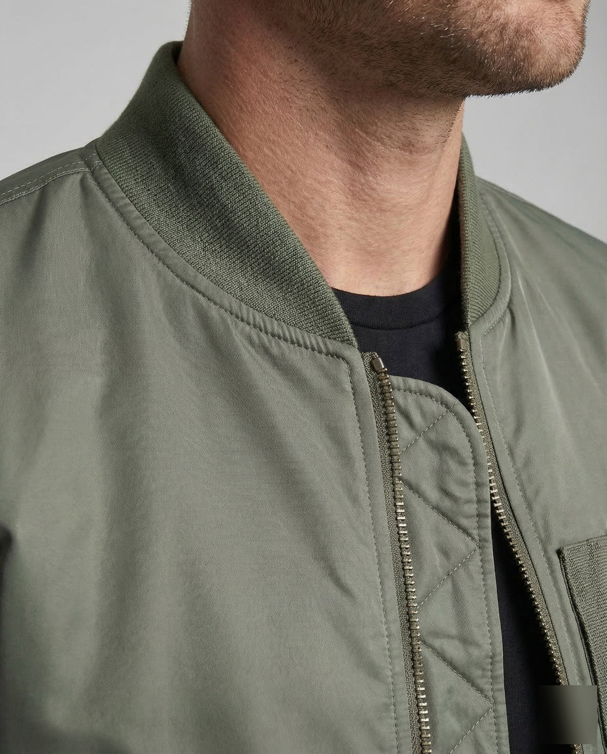 Men's Padded Bomber Jacket with Ribbed Collar and Sleeve Pocket