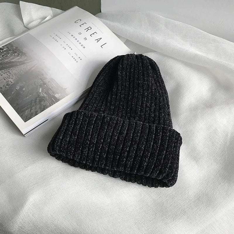 Men's Soft Chenille Knitted Beanie – Ribbed Cuffed Warm Winter Hat