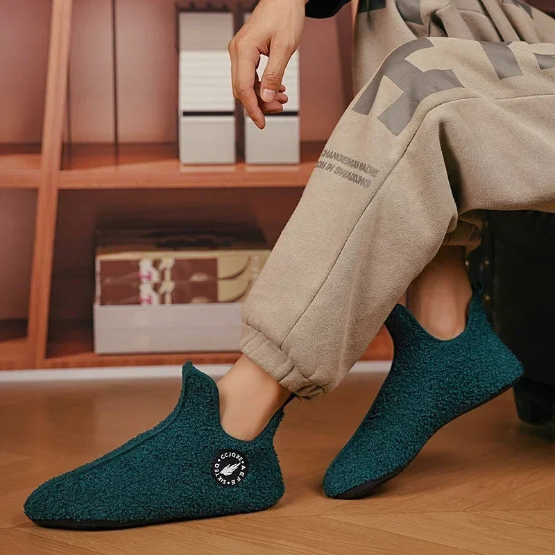 Men's Soft Cotton-Lined Winter Slippers – Warm Non-Slip Indoor House Shoes