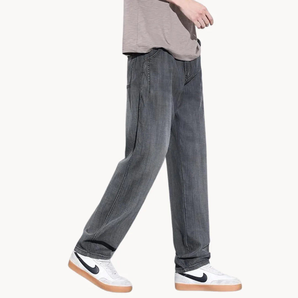 Men's Mid-Rise Washed Straight Jeans