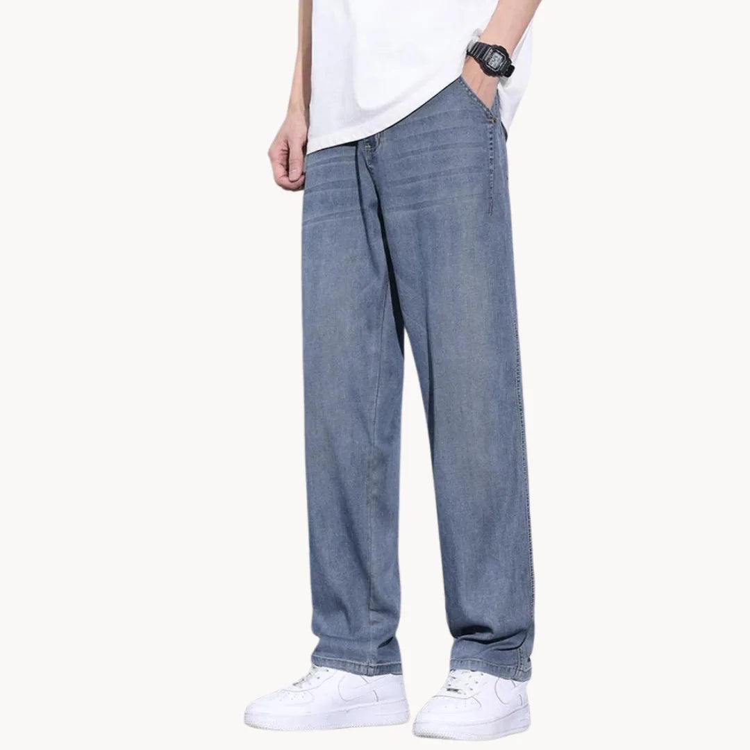 Men's Mid-Rise Washed Straight Jeans