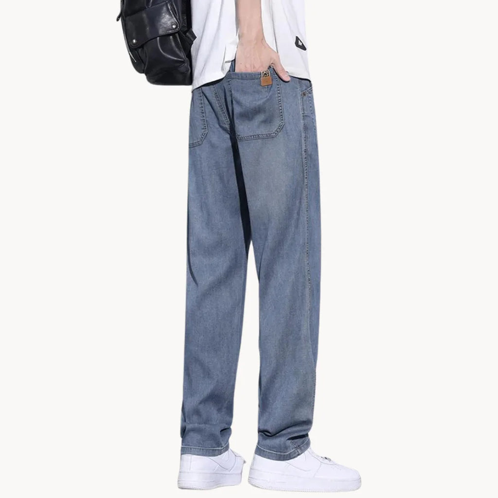 Men's Mid-Rise Washed Straight Jeans