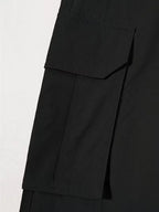 Men's Straight-Leg Cargo Trousers in Black