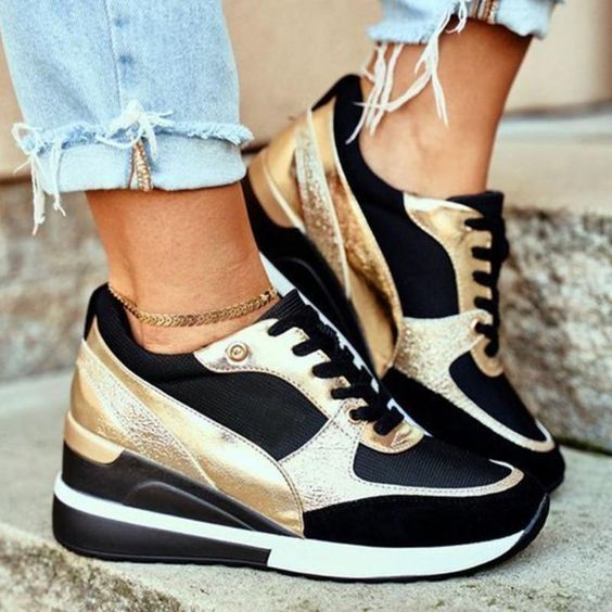 Women's Lace-and-zip Trainers – Beige