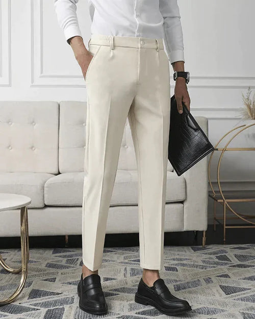 Men's Classic Pleated Trousers with Tapered Leg