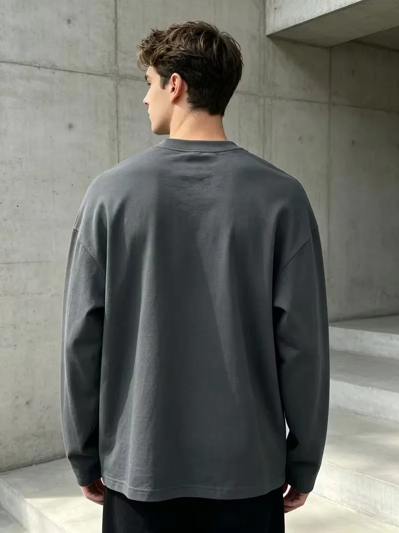 Men's Crew-Neck Longsleeve with Script Graphics – Six Colours