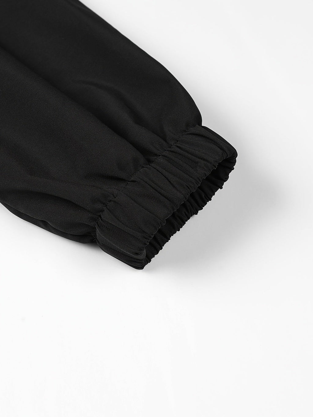 Men's Windproof Jacket with Multiple Pockets