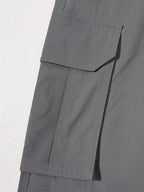 Men's Straight-Leg Cargo Trousers in Black