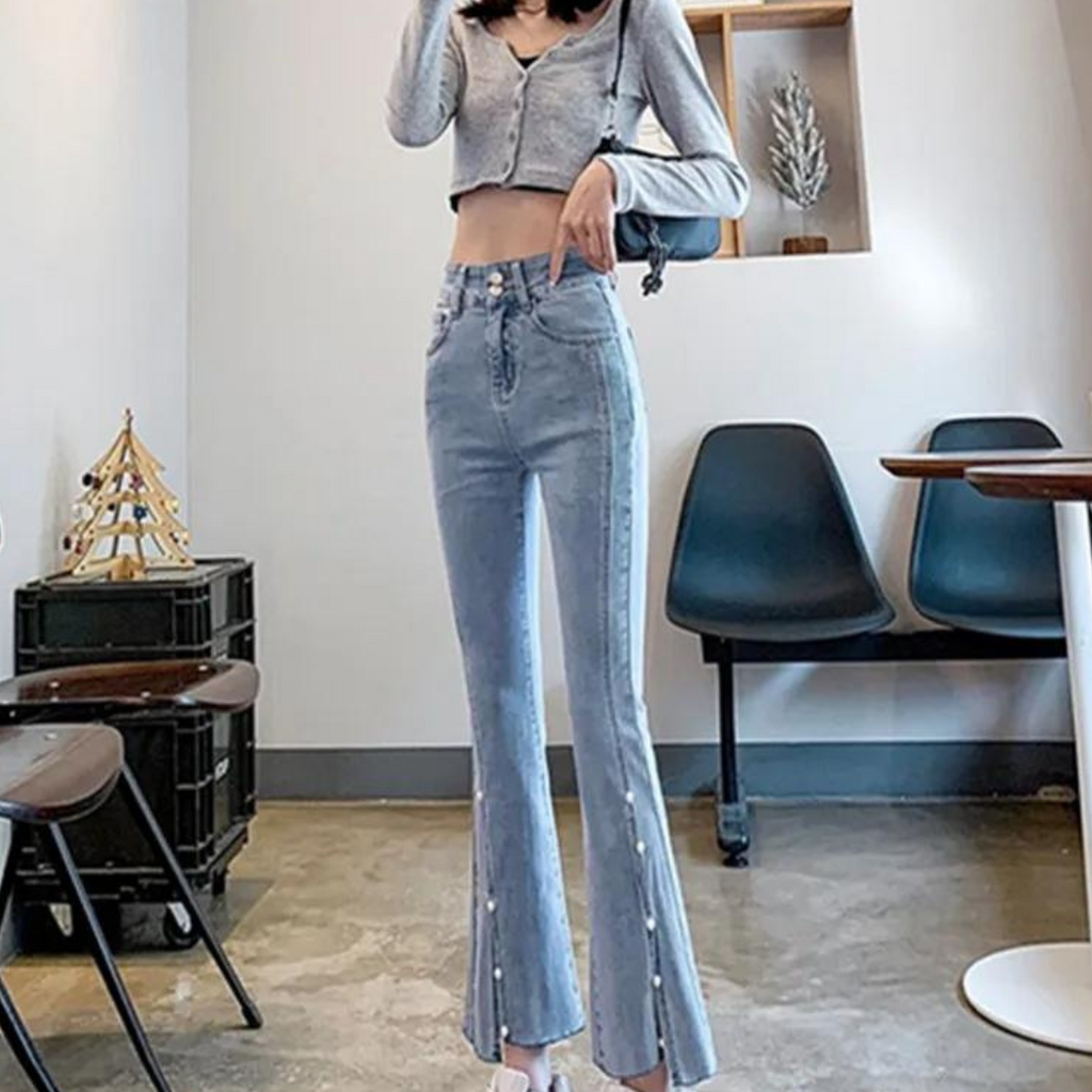 Women's Flared Jeans