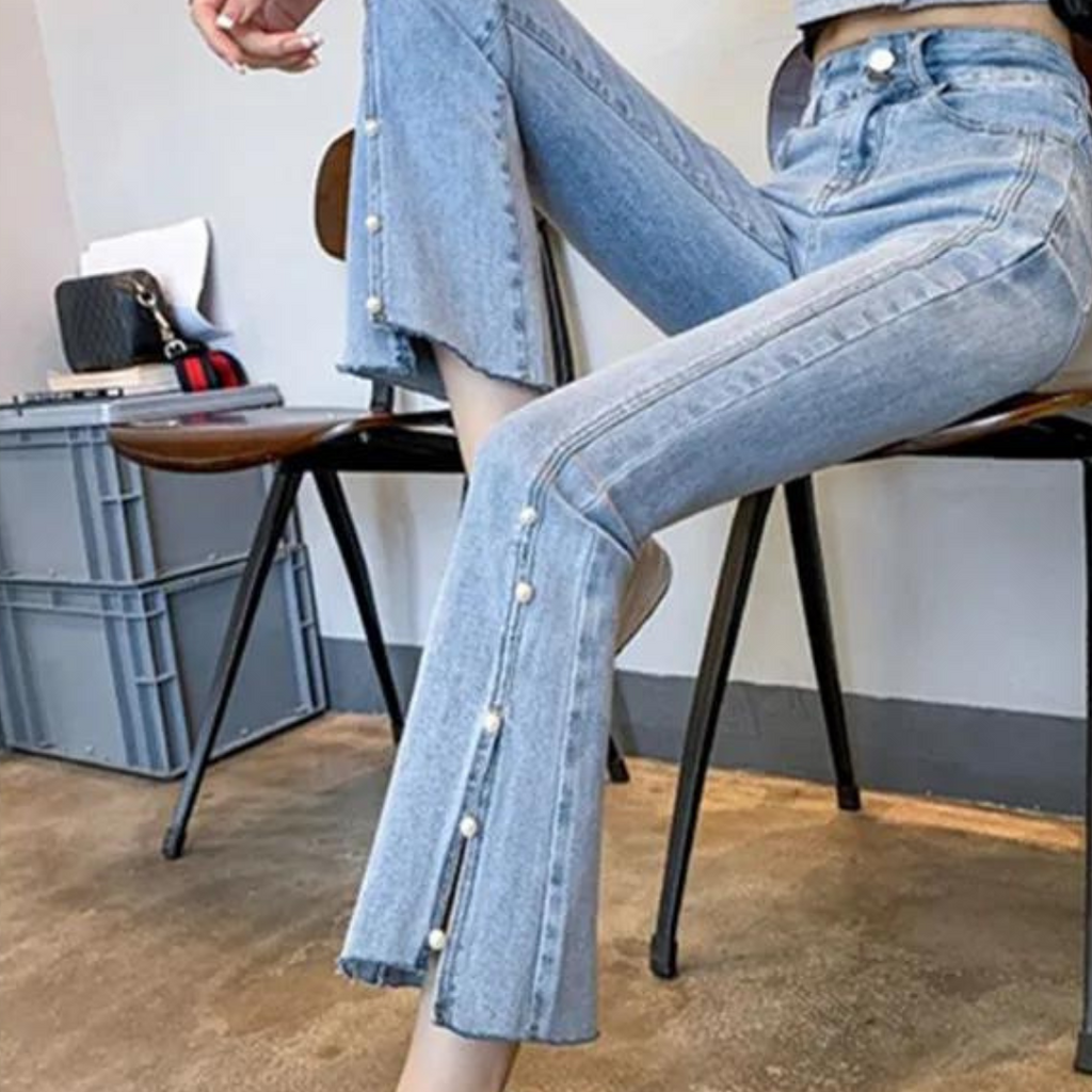 Women's Flared Jeans