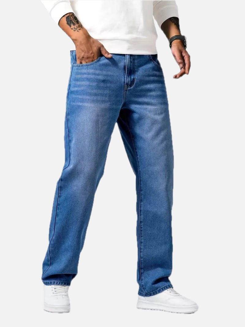 Men's Loose Fit Jeans with Frayed Hem