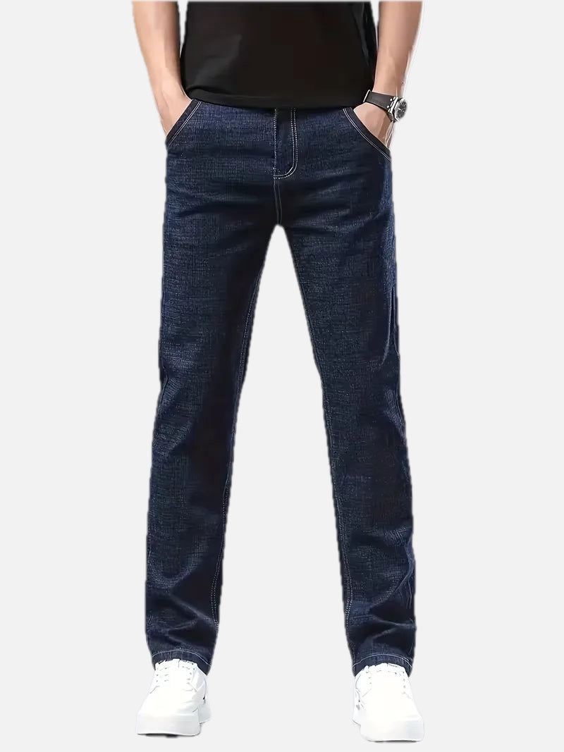 Men's Straight-Leg Jeans with Contrast Stitching