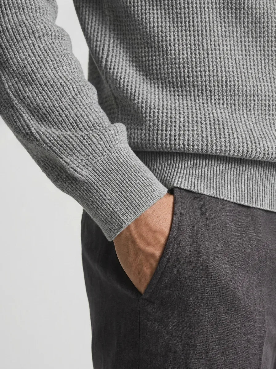 Men's Slim-fit Jumper with V-Neck