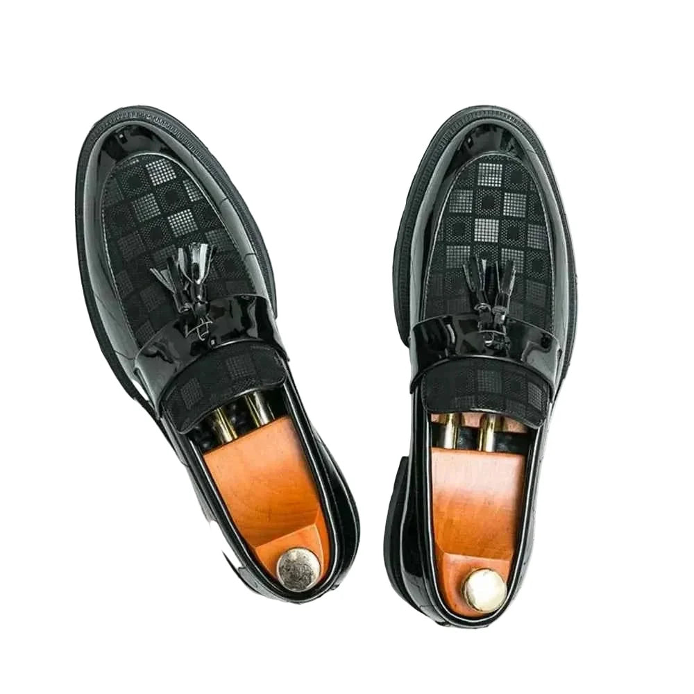 Men's Checked Tassel Loafers – Glossy Slip-On Dress Shoes
