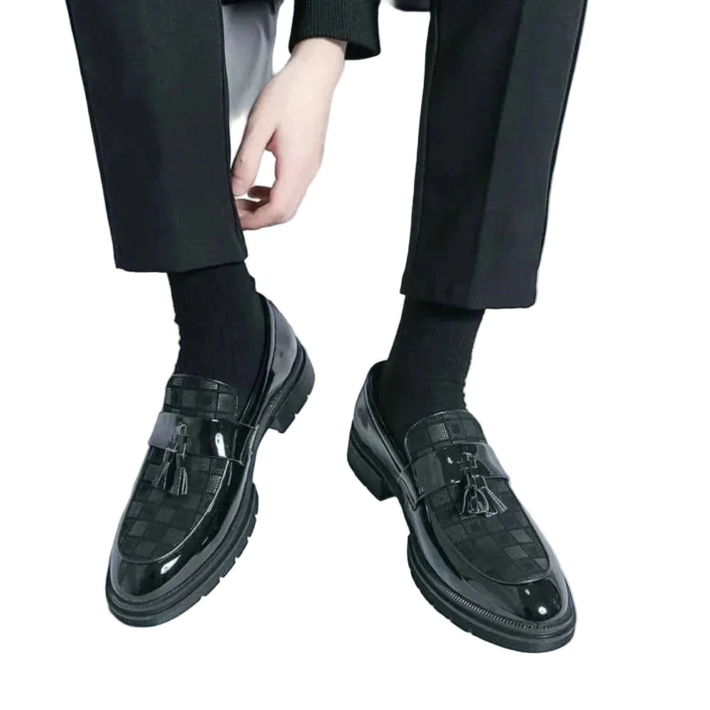 Men's Checked Tassel Loafers – Glossy Slip-On Dress Shoes