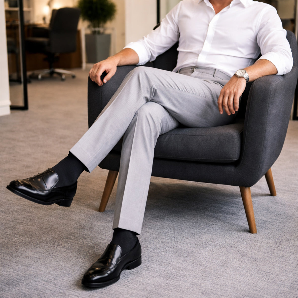 Men's Tailored Pleated Trousers – Relaxed Vintage Fit