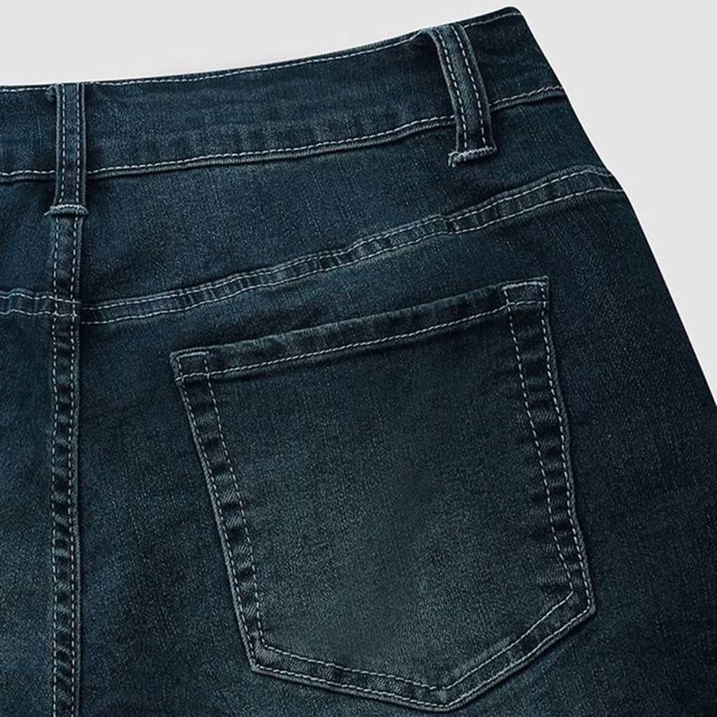 Women's Tapered Jeans