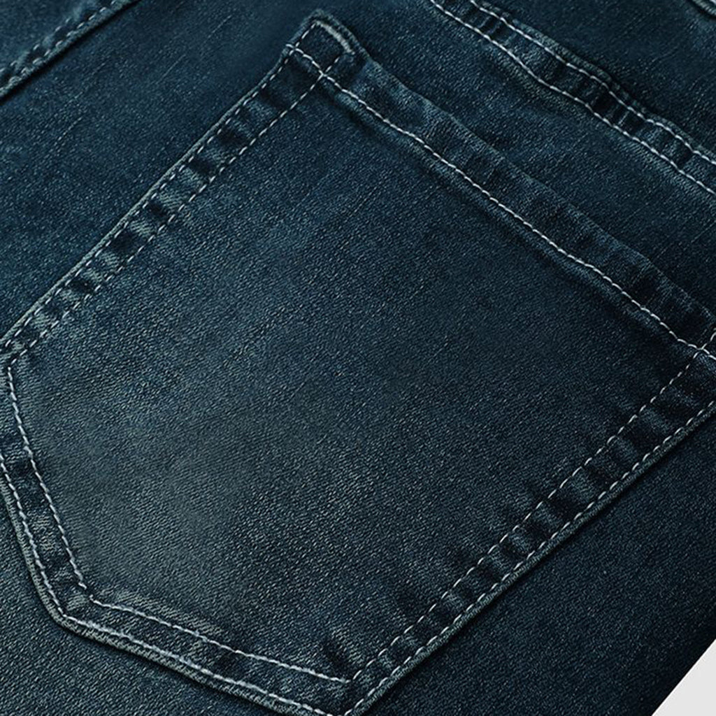 Women's Tapered Jeans