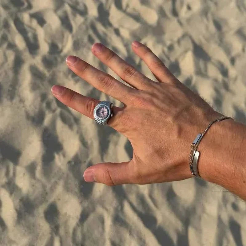 Men's Adjustable Quartz Ring Watch – Polished Metal Finger Watch