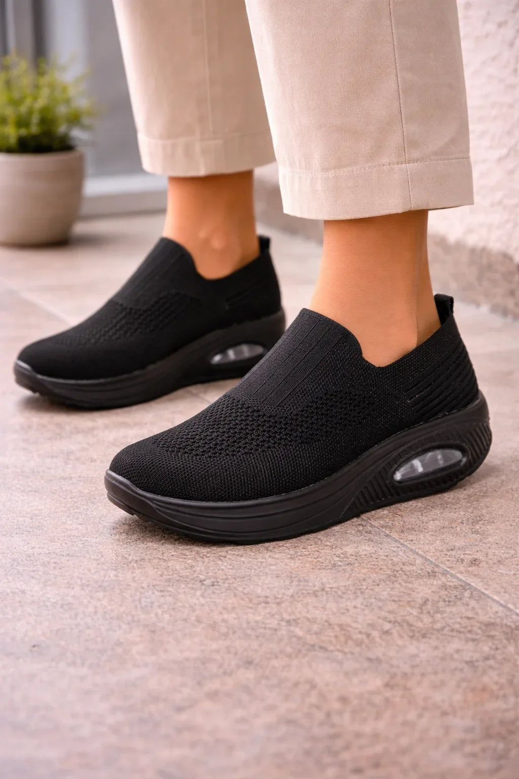 Women's Knitted Slip-on Trainers