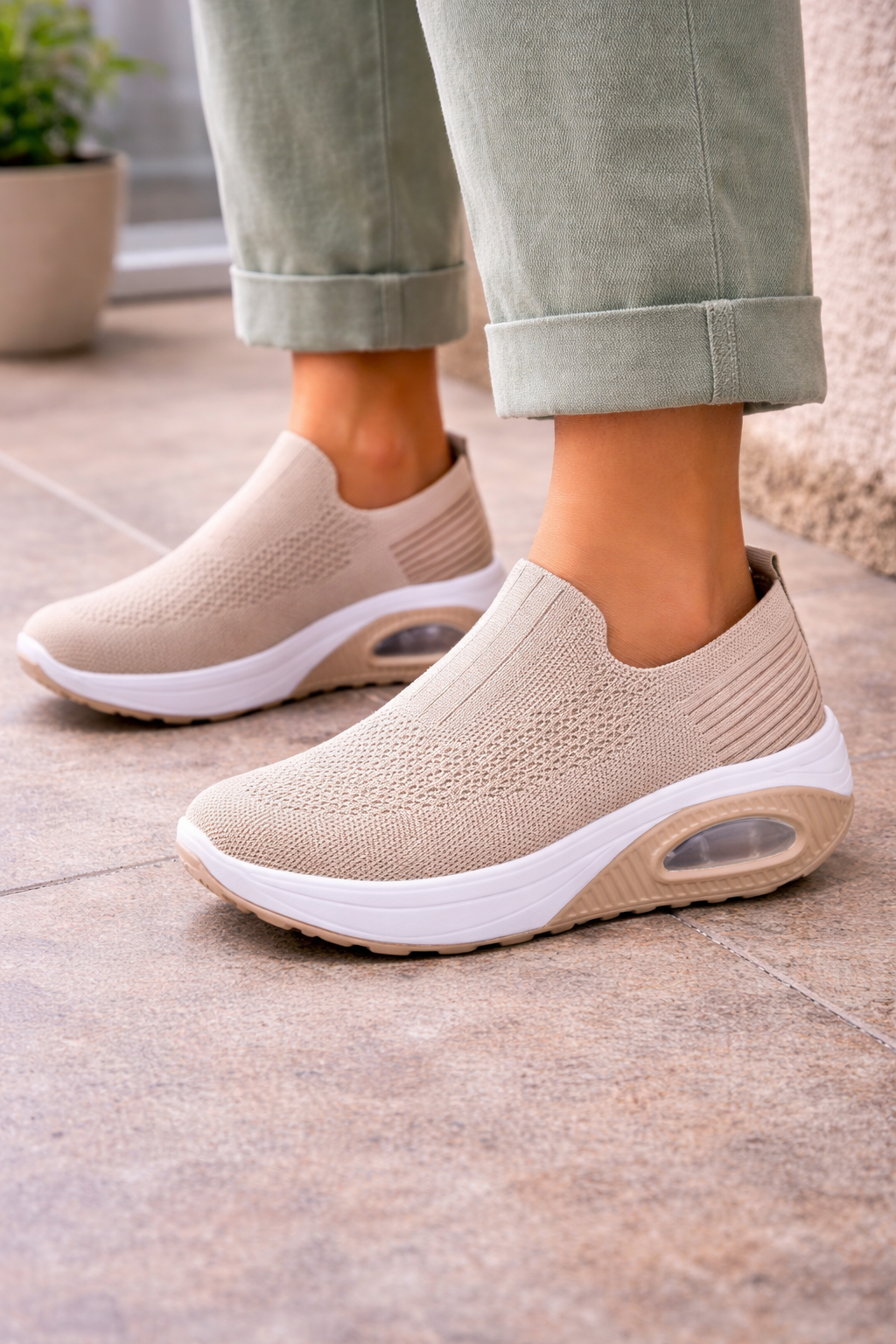 Women's Knitted Slip-on Trainers