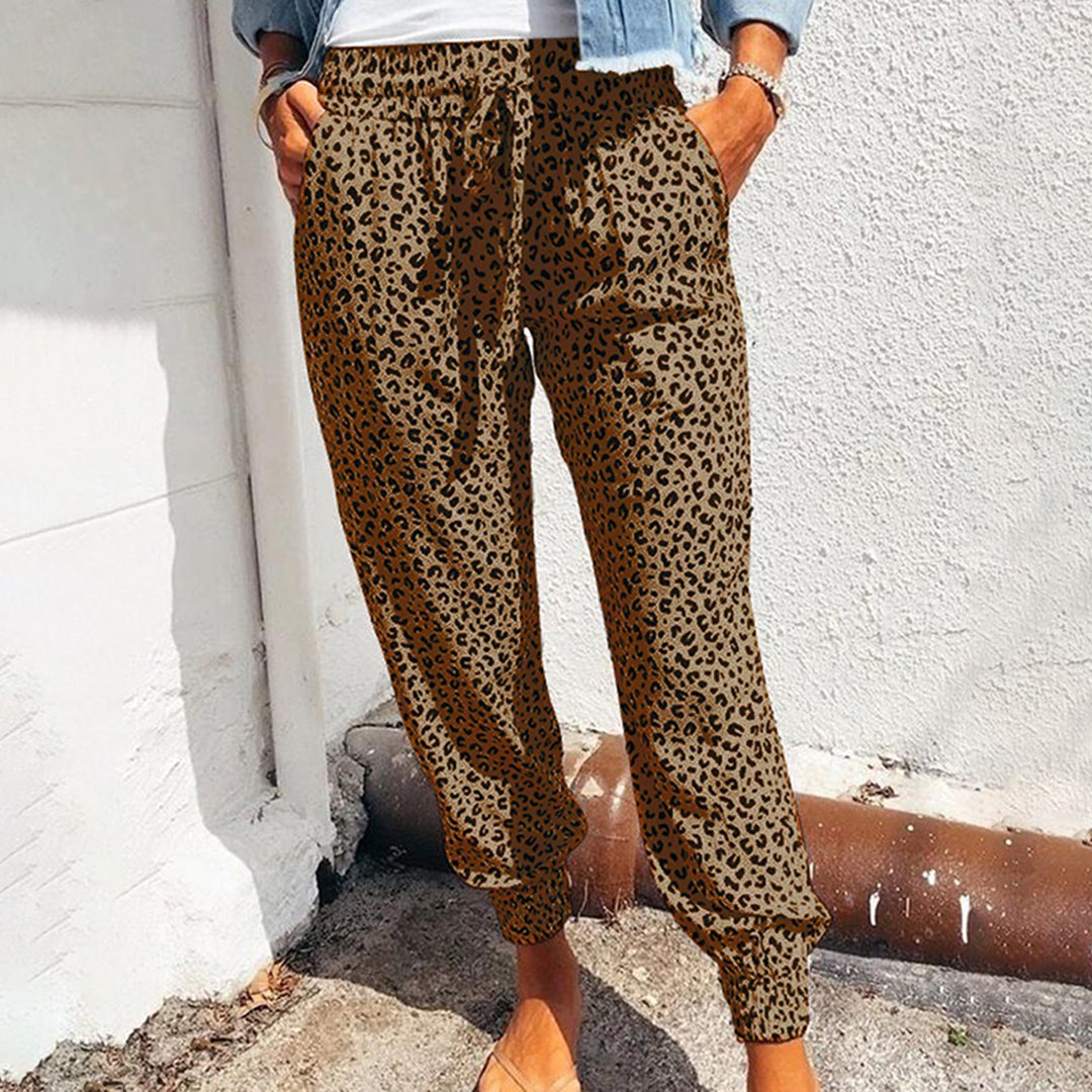 Women's Trousers with leopard print